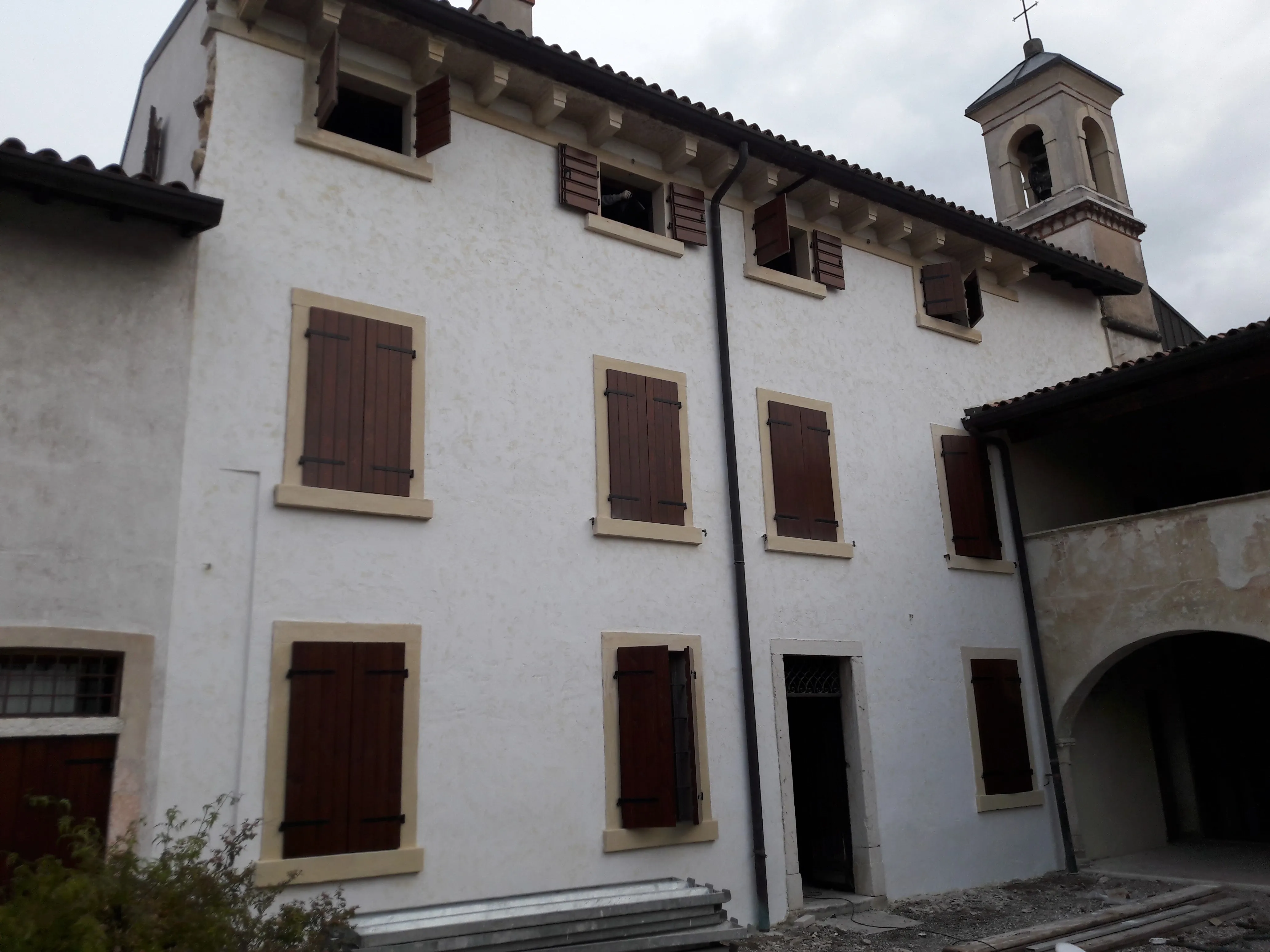 Scuri in legno 